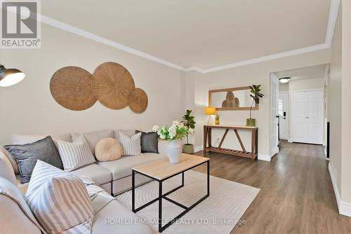 36 Driftwood Crescent, Brampton, ON - Indoor Photo Showing Living Room