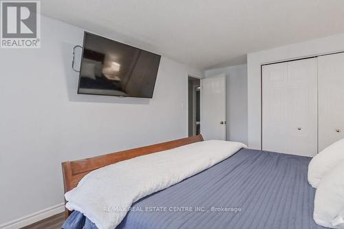 24 Pheasant Court, Orangeville, ON - Indoor Photo Showing Bedroom