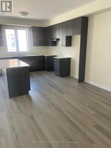 37 Conboy Drive, Erin, ON - Indoor Photo Showing Kitchen