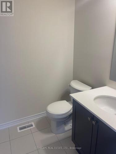 37 Conboy Drive, Erin, ON - Indoor Photo Showing Bathroom