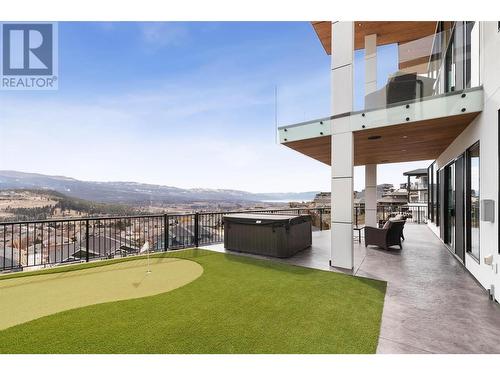 1505 Fairwood Lane, Kelowna, BC - Outdoor With Exterior