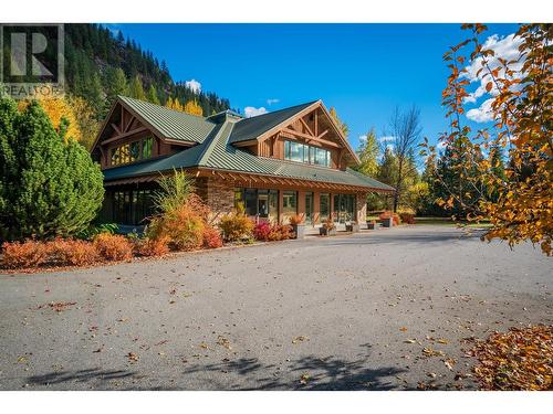 1746 Sandner Frontage Road, Christina Lake, BC 