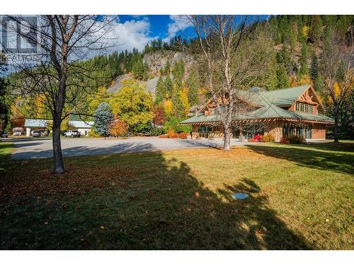 1746 Sandner Frontage Road, Christina Lake, BC 