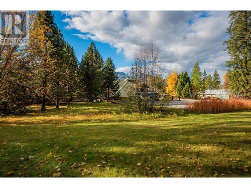 1746 Sandner Frontage Road, Christina Lake, BC 