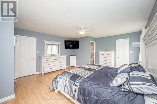 61041 Regional Rd 27, Wainfleet, ON - Indoor Photo Showing Bedroom