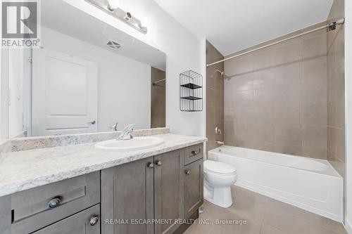 606 - 85 Robinson Street, Hamilton, ON - Indoor Photo Showing Bathroom