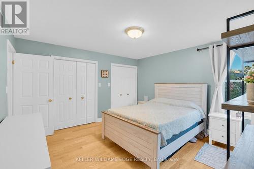 28 Tolton Avenue, Hamilton, ON - Indoor Photo Showing Bedroom