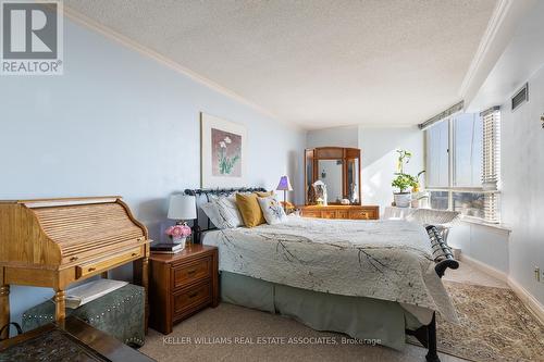 1912 - 3605 Kariya Drive, Mississauga, ON - Indoor Photo Showing Bedroom