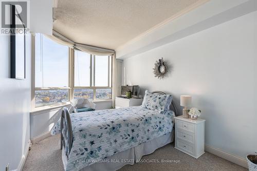 1912 - 3605 Kariya Drive, Mississauga, ON - Indoor Photo Showing Bedroom