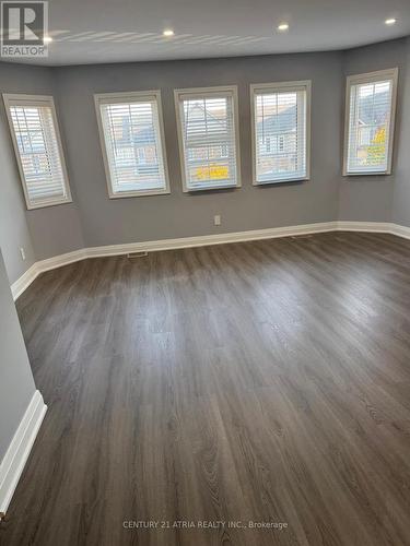 1526 Avonmore Square, Pickering, ON - Indoor Photo Showing Other Room