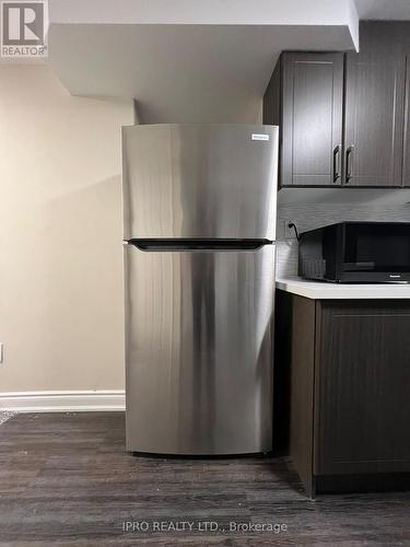 95 Daniels Crescent, Ajax, ON - Indoor Photo Showing Kitchen