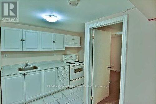 Bsmt - 56 Camberley Court, Toronto, ON - Indoor Photo Showing Kitchen