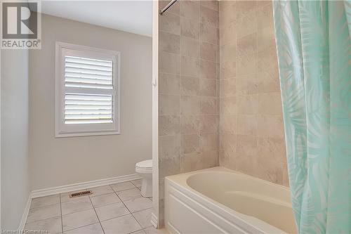 40 Compass Trail, Cambridge, ON - Indoor Photo Showing Bathroom