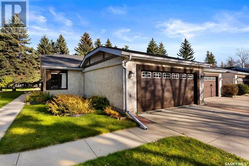 1212 Gryphons Walk, Regina, SK - Outdoor