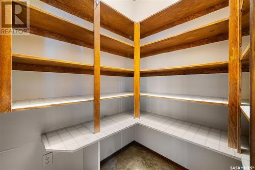 1212 Gryphons Walk, Regina, SK - Indoor With Storage