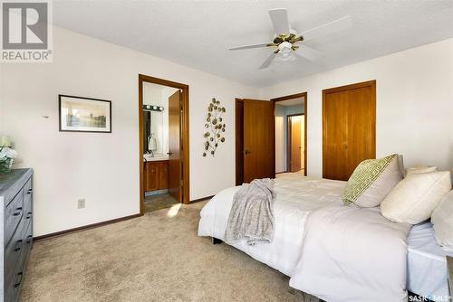 1212 Gryphons Walk, Regina, SK - Indoor Photo Showing Bedroom