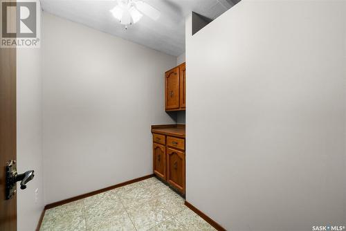 1212 Gryphons Walk, Regina, SK - Indoor Photo Showing Other Room