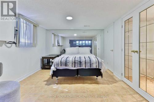 135 Elgin Street, Markham, ON - Indoor Photo Showing Bedroom