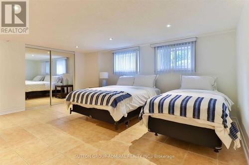 135 Elgin Street, Markham, ON - Indoor Photo Showing Bedroom