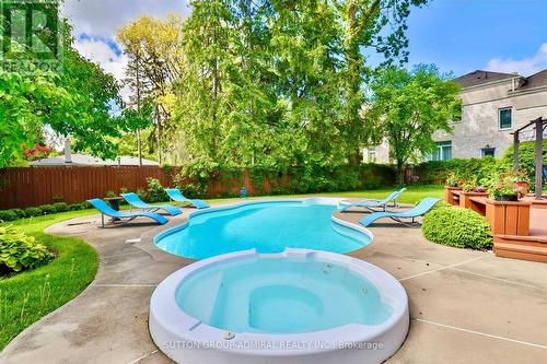 135 Elgin Street, Markham, ON - Outdoor With In Ground Pool With Backyard