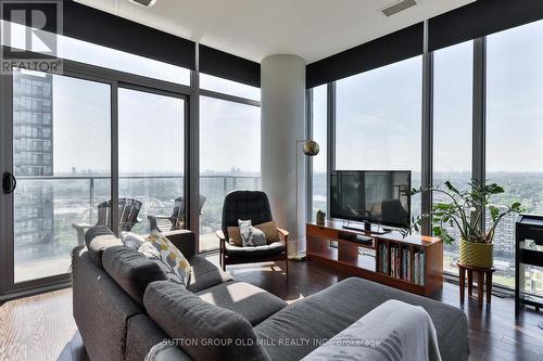 Ph2911 - 103 The Queensway, Toronto, ON - Indoor Photo Showing Living Room