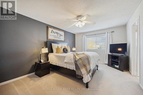 1727 Radcliffe Drive, Oshawa (Samac), ON - Indoor Photo Showing Bedroom