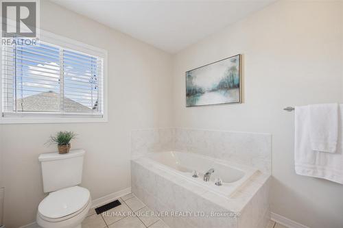 1727 Radcliffe Drive, Oshawa (Samac), ON - Indoor Photo Showing Bathroom