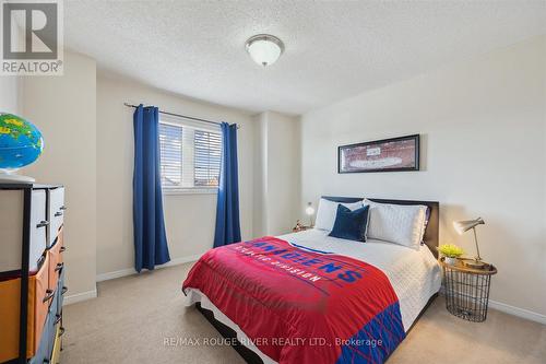 1727 Radcliffe Drive, Oshawa (Samac), ON - Indoor Photo Showing Bedroom