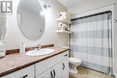 4 Creekview Place, Chatham, ON - Indoor Photo Showing Bathroom