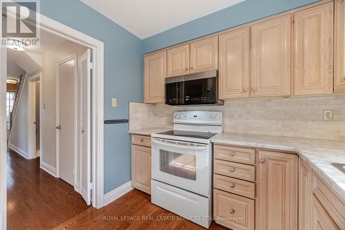 73 - 3025 Glencrest Road, Burlington, ON - Indoor Photo Showing Kitchen