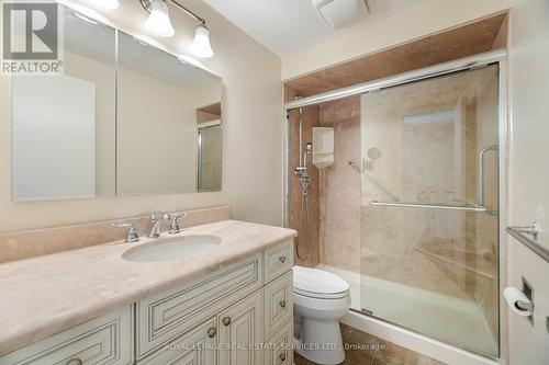 73 - 3025 Glencrest Road, Burlington, ON - Indoor Photo Showing Bathroom