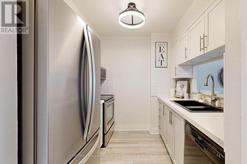 609 - 1665 Pickering Parkway, Pickering, ON - Indoor Photo Showing Kitchen With Double Sink