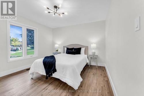 547 Philip Crescent, Cambridge, ON - Indoor Photo Showing Bedroom