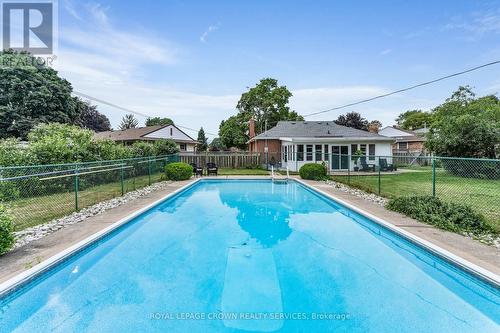 547 Philip Crescent, Cambridge, ON - Outdoor With In Ground Pool With Backyard