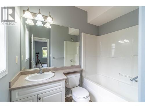 217 Sagewood Drive, Kamloops, BC - Indoor Photo Showing Bathroom