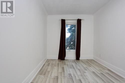 63 Avenue Street, Oshawa, ON - Indoor Photo Showing Other Room