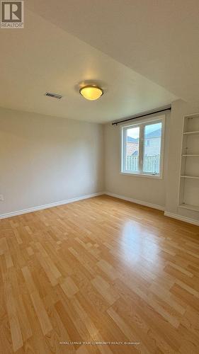 Bsmt - 362 Woodfern Way, Newmarket, ON - Indoor Photo Showing Other Room