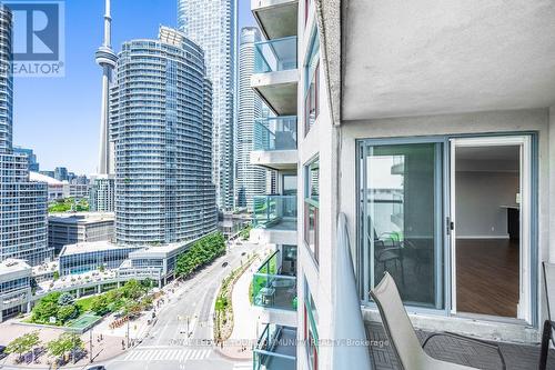 1611 - 77 Harbour Square, Toronto, ON - Outdoor With Balcony