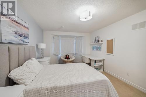 66 Palmerston Drive, Vaughan, ON - Indoor Photo Showing Bedroom