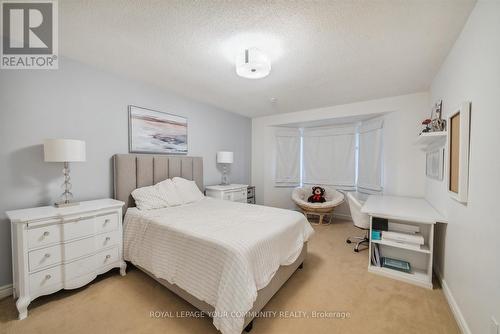 66 Palmerston Drive, Vaughan, ON - Indoor Photo Showing Bedroom