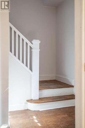 34 Lewis Street, Belleville, ON - Indoor Photo Showing Other Room