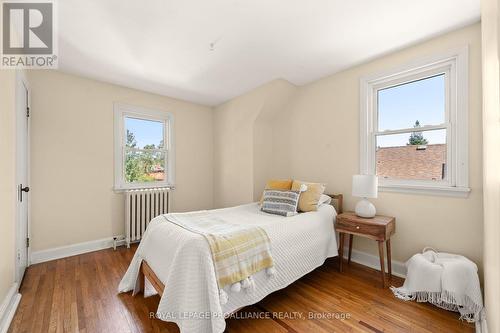 34 Lewis Street, Belleville, ON - Indoor Photo Showing Bedroom