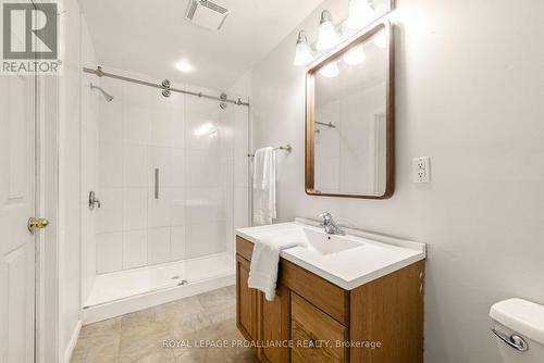 34 Lewis Street, Belleville, ON - Indoor Photo Showing Bedroom