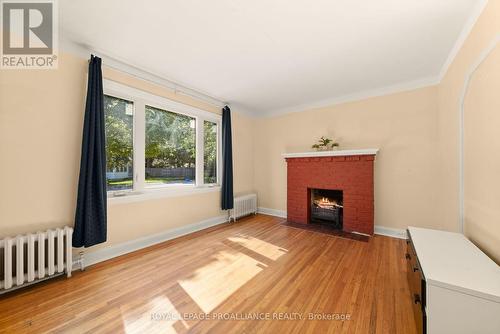 34 Lewis Street, Belleville, ON - Indoor Photo Showing Living Room With Fireplace