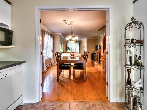 Overall view - 4600Z Av. Charlemagne, Montréal (Rosemont/La Petite-Patrie), QC - Indoor Photo Showing Dining Room