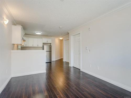 202-1070 Southgate St, Victoria, BC - Indoor