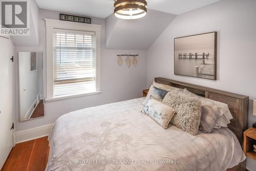 76 Euclid Avenue, London, ON - Indoor Photo Showing Bedroom