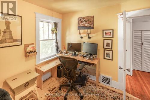 76 Euclid Avenue, London, ON - Indoor Photo Showing Office