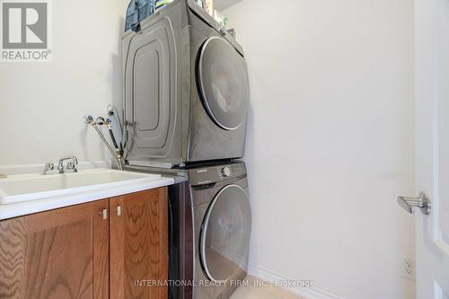 126 Agava Crescent, Brampton, ON - Indoor Photo Showing Laundry Room