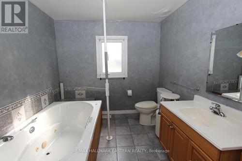 275 Morrison Road, Stirling-Rawdon, ON - Indoor Photo Showing Bathroom